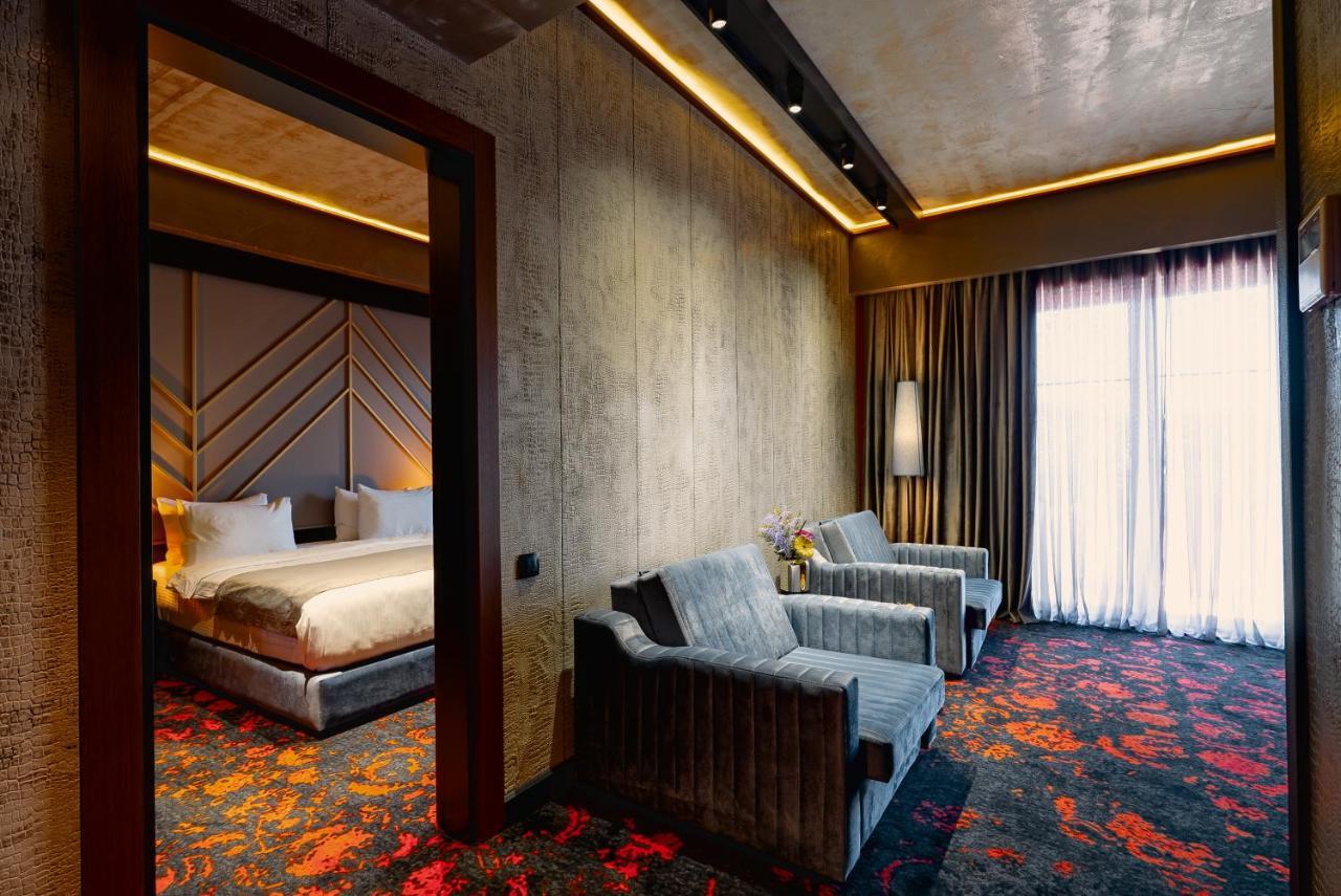 Tapis Rouge Design Boutique Hotel Batumi Kültér fotó
